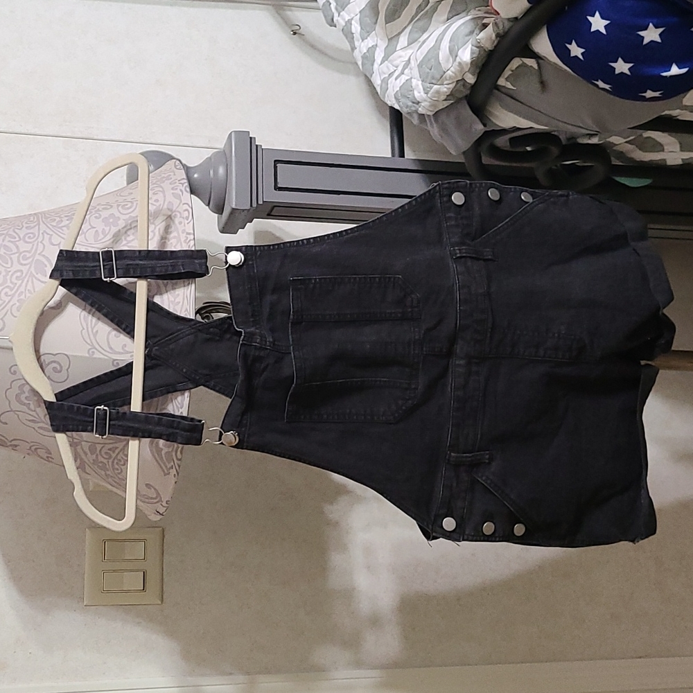 No Boundaries Overall Shorts